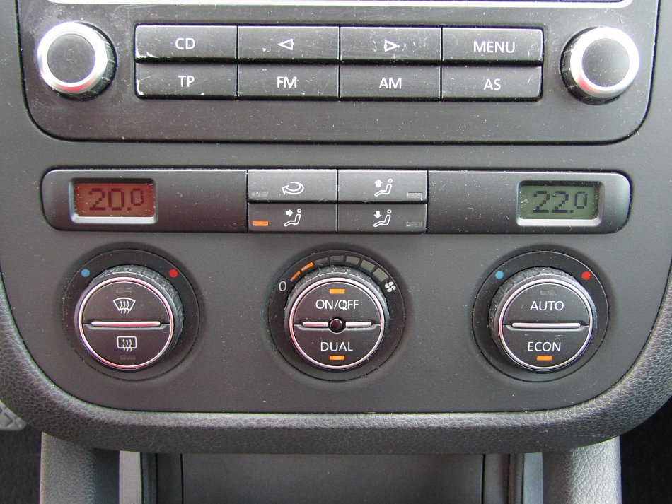 Volkswagen Golf 1.6i 