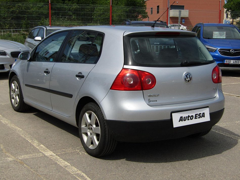 Volkswagen Golf 1.6i 