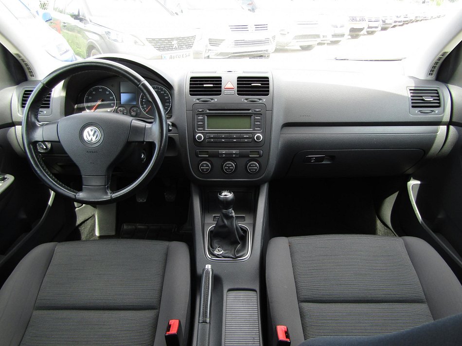 Volkswagen Golf 1.6i 