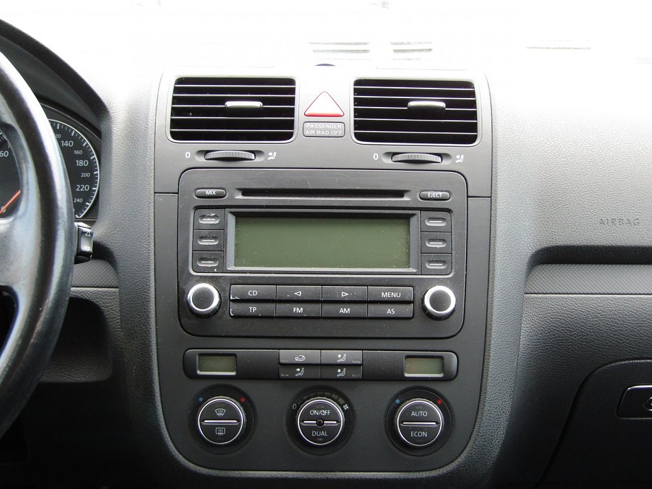 Volkswagen Golf 1.6i 