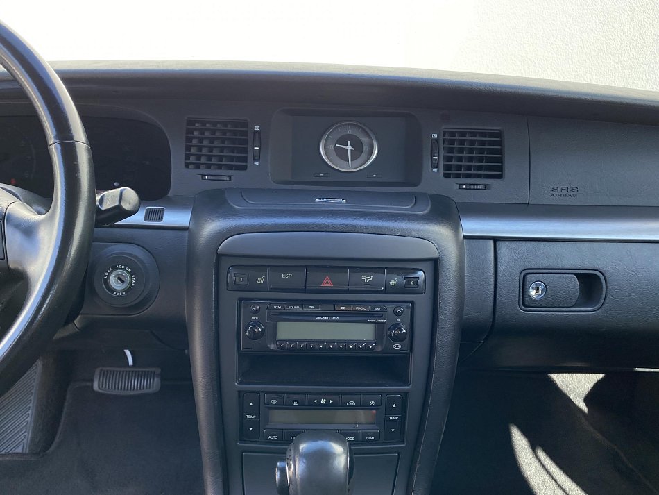 Kia OPIRUS 3.5 V6 