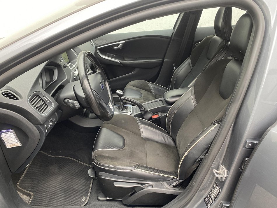 Volvo V40 2.0d 