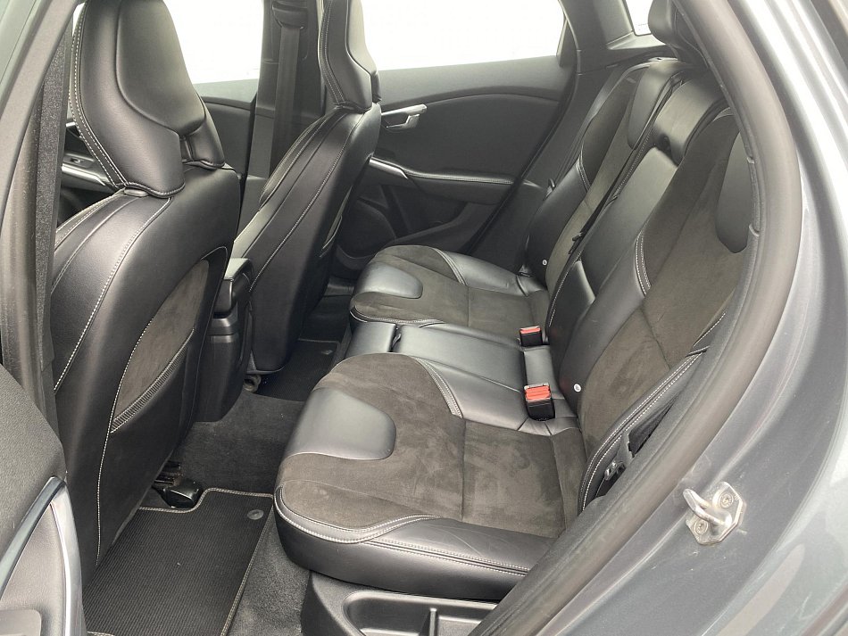 Volvo V40 2.0d 