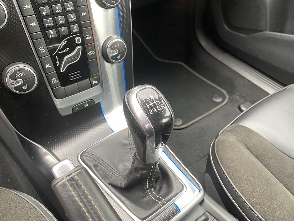 Volvo V40 2.0d 