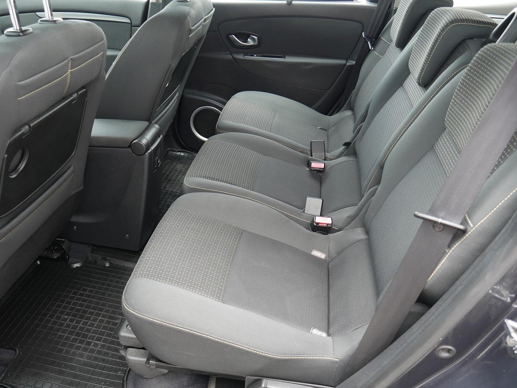 Renault Scénic 1.5 dCi  7míst