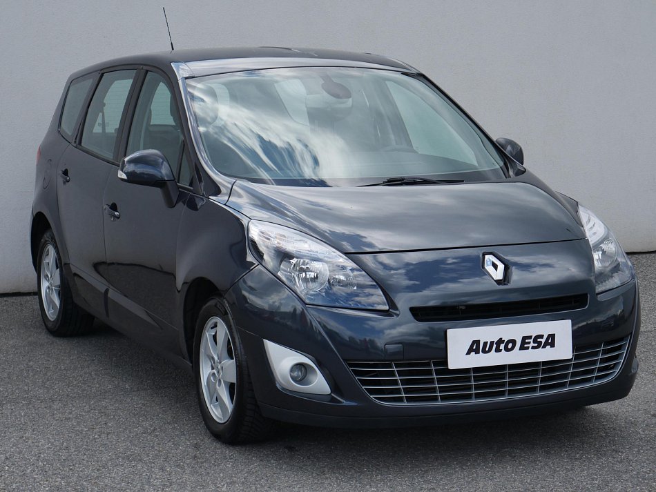 Renault Scénic 1.5 DCi 