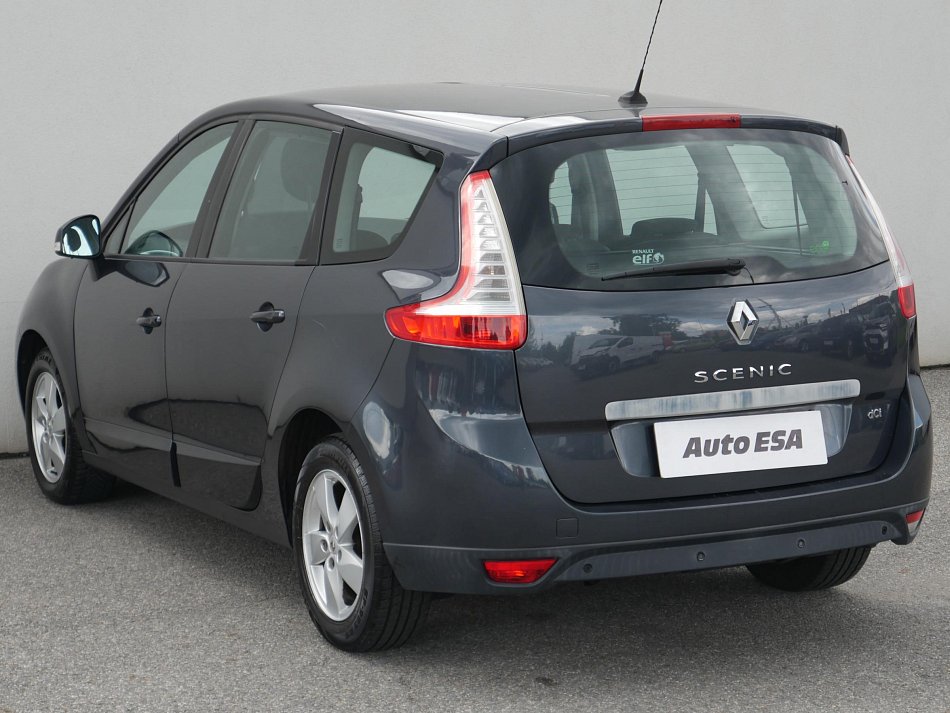 Renault Scénic 1.5 DCi 
