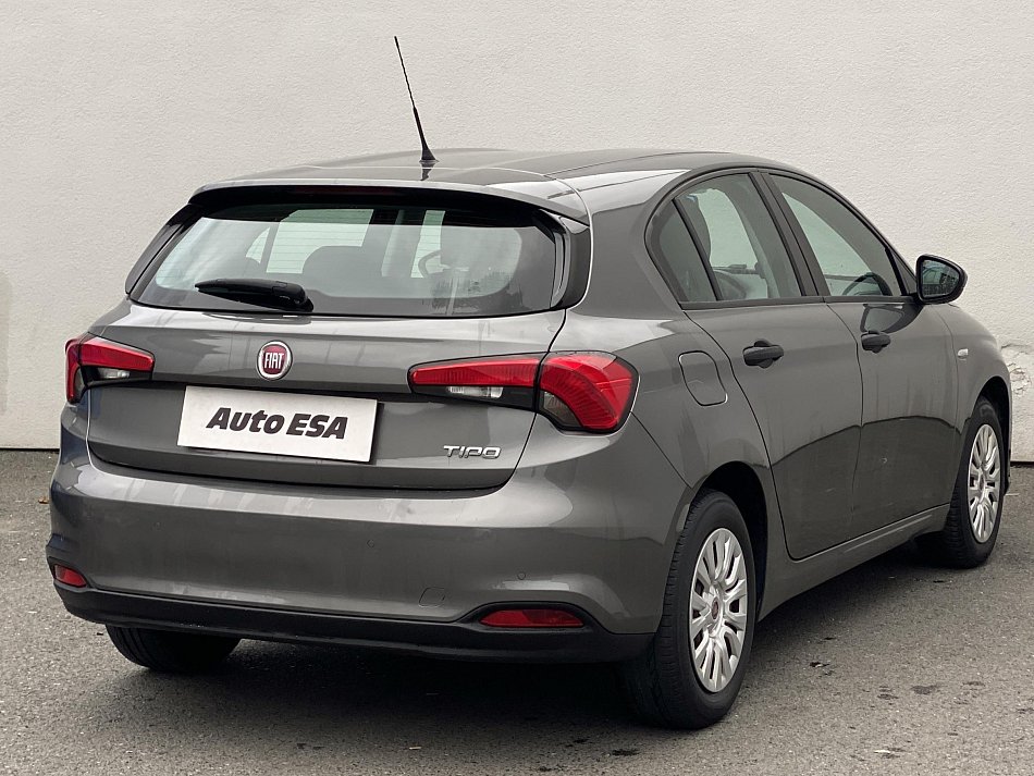 Fiat Tipo 1.4i Pop
