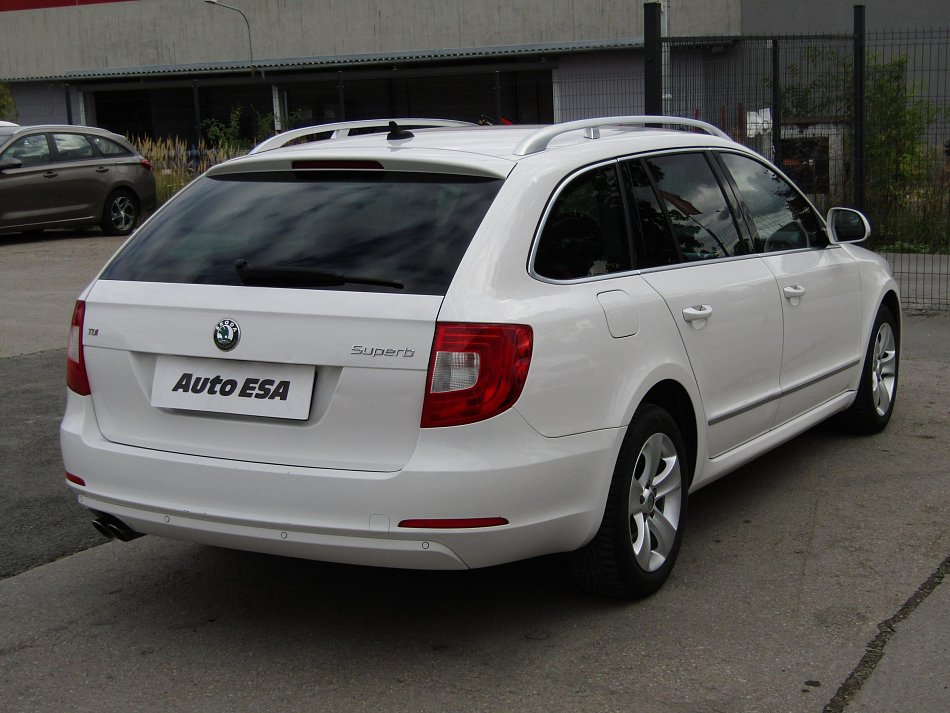 Škoda Superb II 2.0 TDi Ambition
