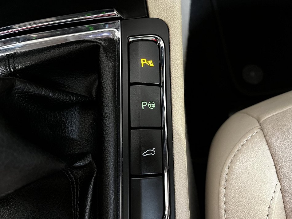 Škoda Superb II 1.6 TDi 