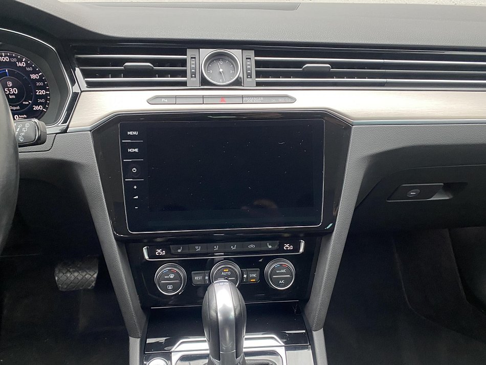 Volkswagen Passat 2.0 TDi Highline