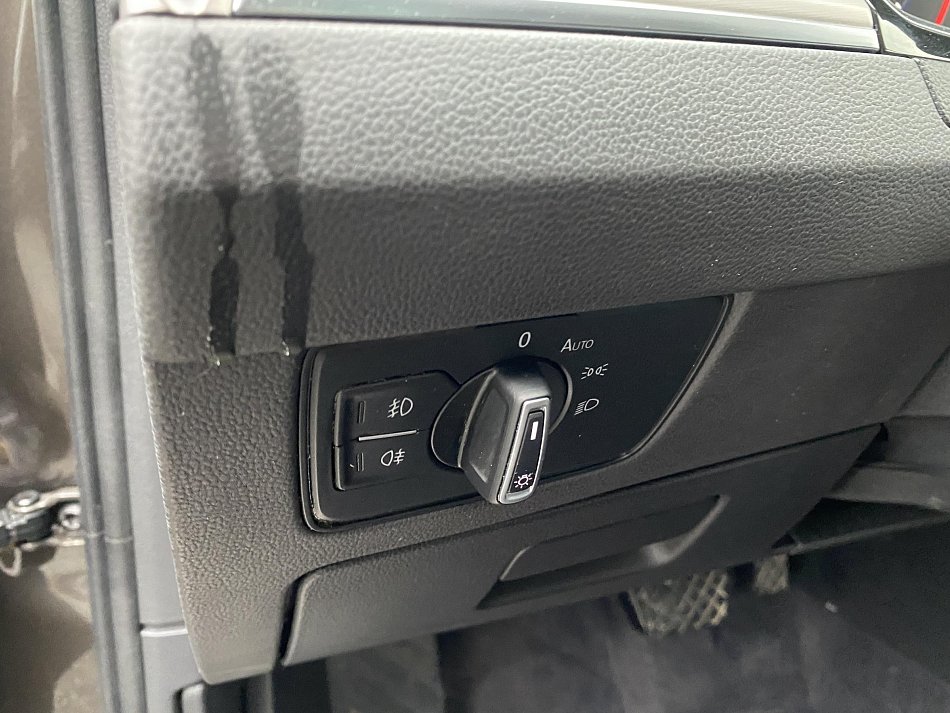 Volkswagen Passat 2.0 TDi Highline