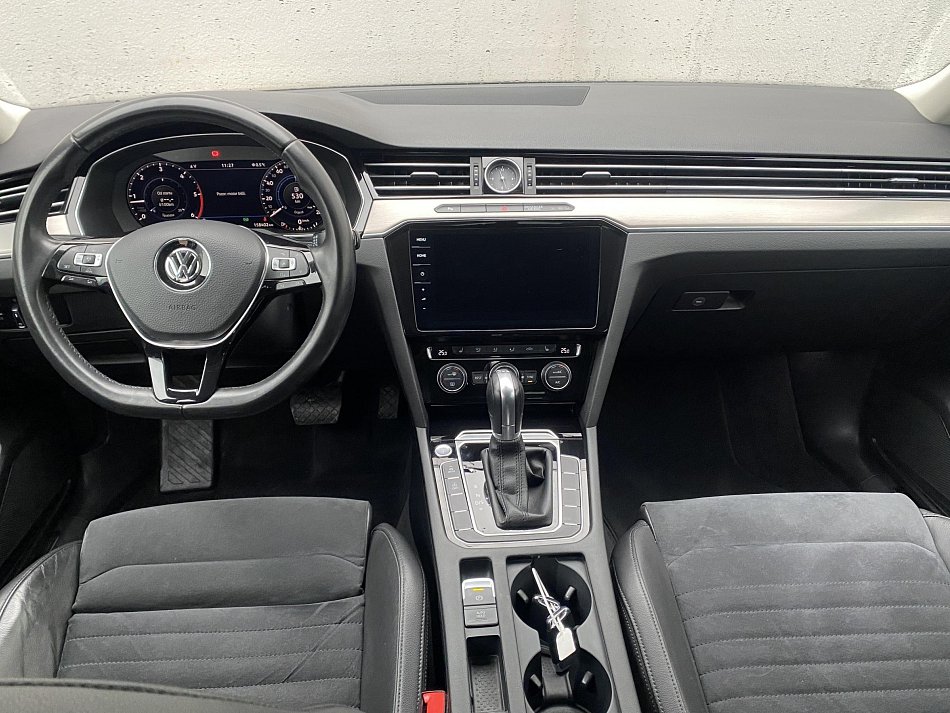 Volkswagen Passat 2.0 TDi Highline
