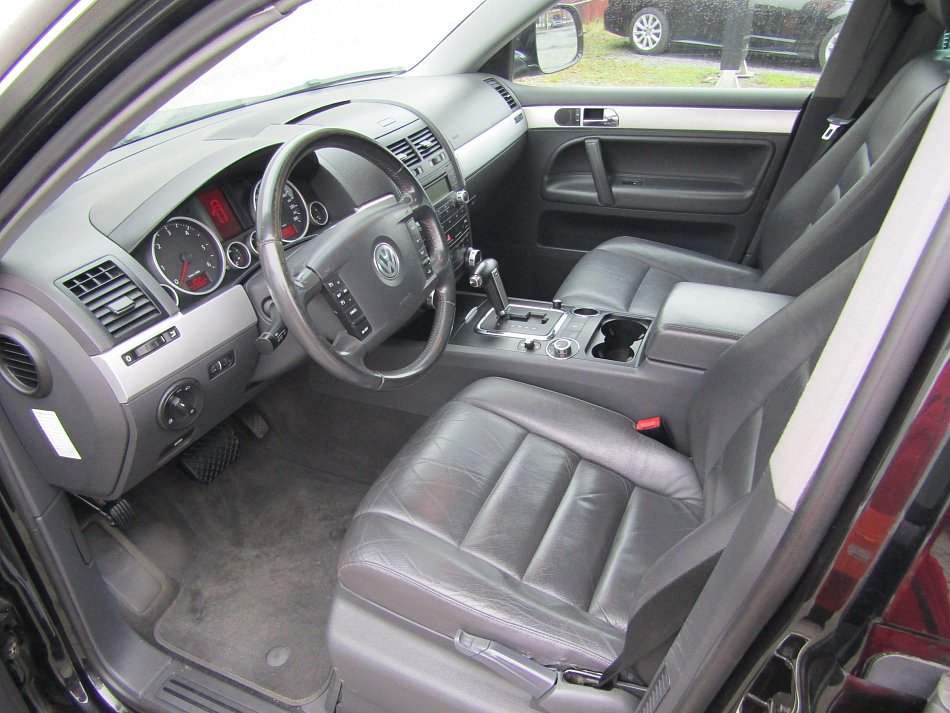 Volkswagen Touareg 3.0TDI  4x4