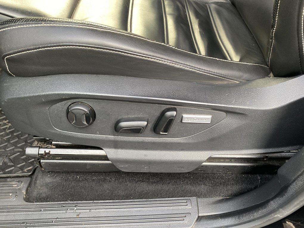 Volkswagen Amarok 3.0TDi  4x4