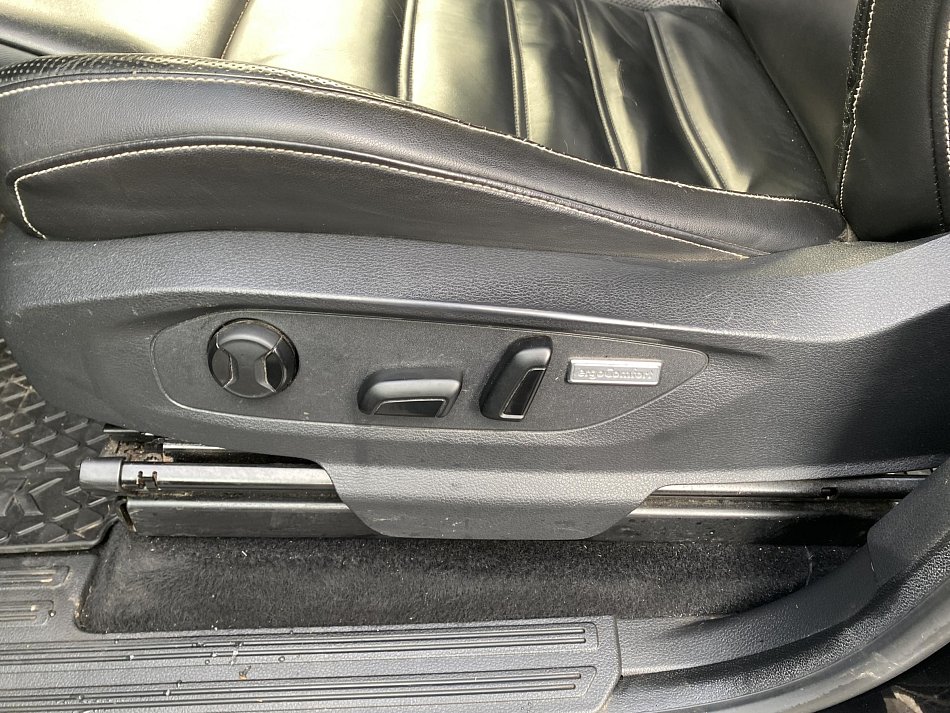 Volkswagen Amarok 3.0 TDi  4x4