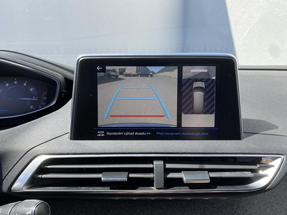 Peugeot 5008 1.2PT Allure