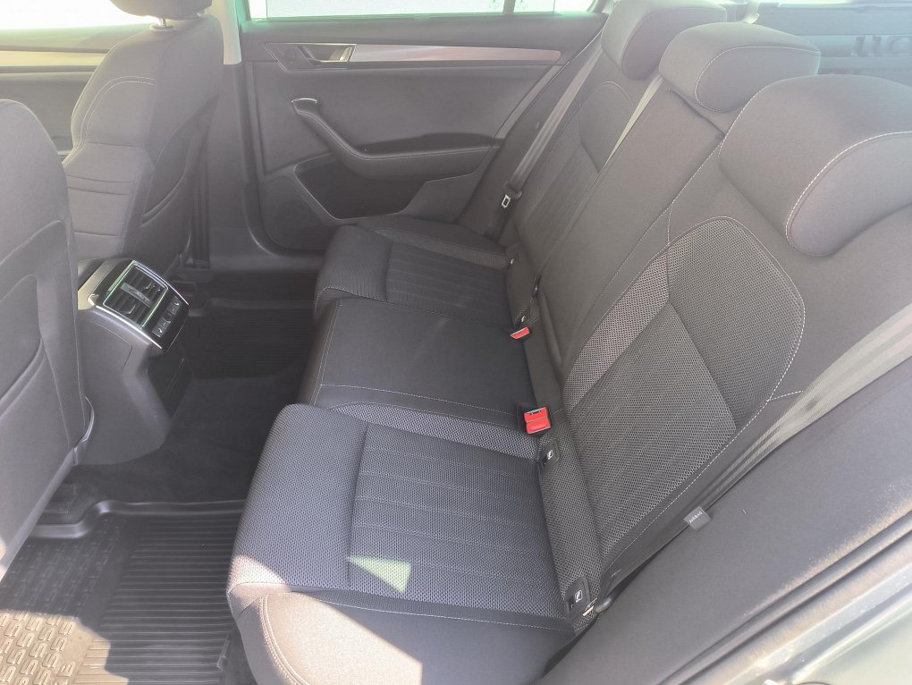 Škoda Superb III 2.0 TDi Style 4x4