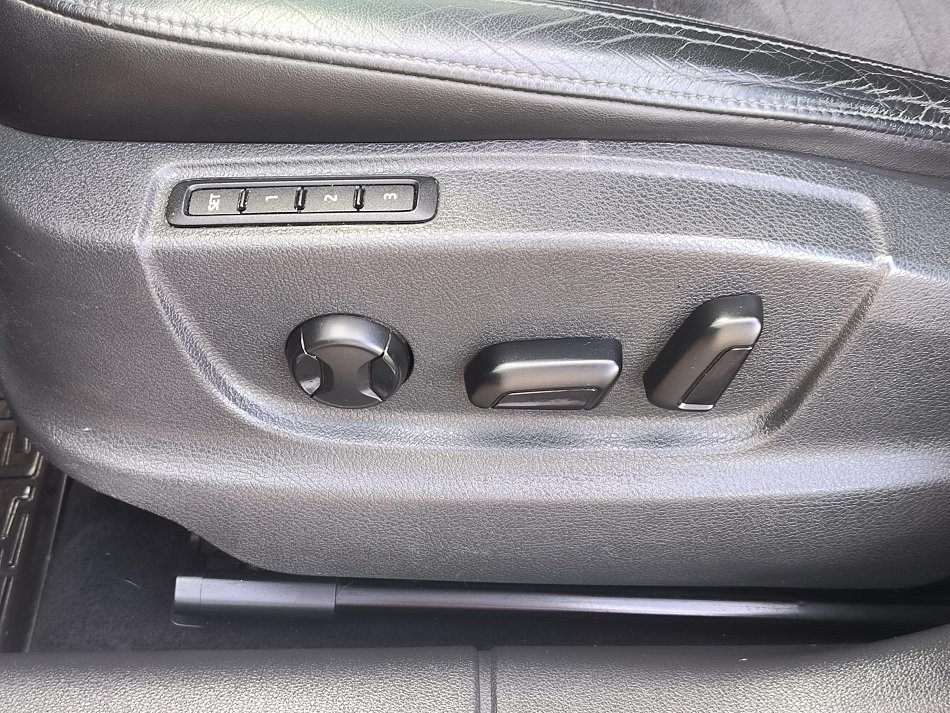 Škoda Octavia III 2.0 TDi Scout 4x4