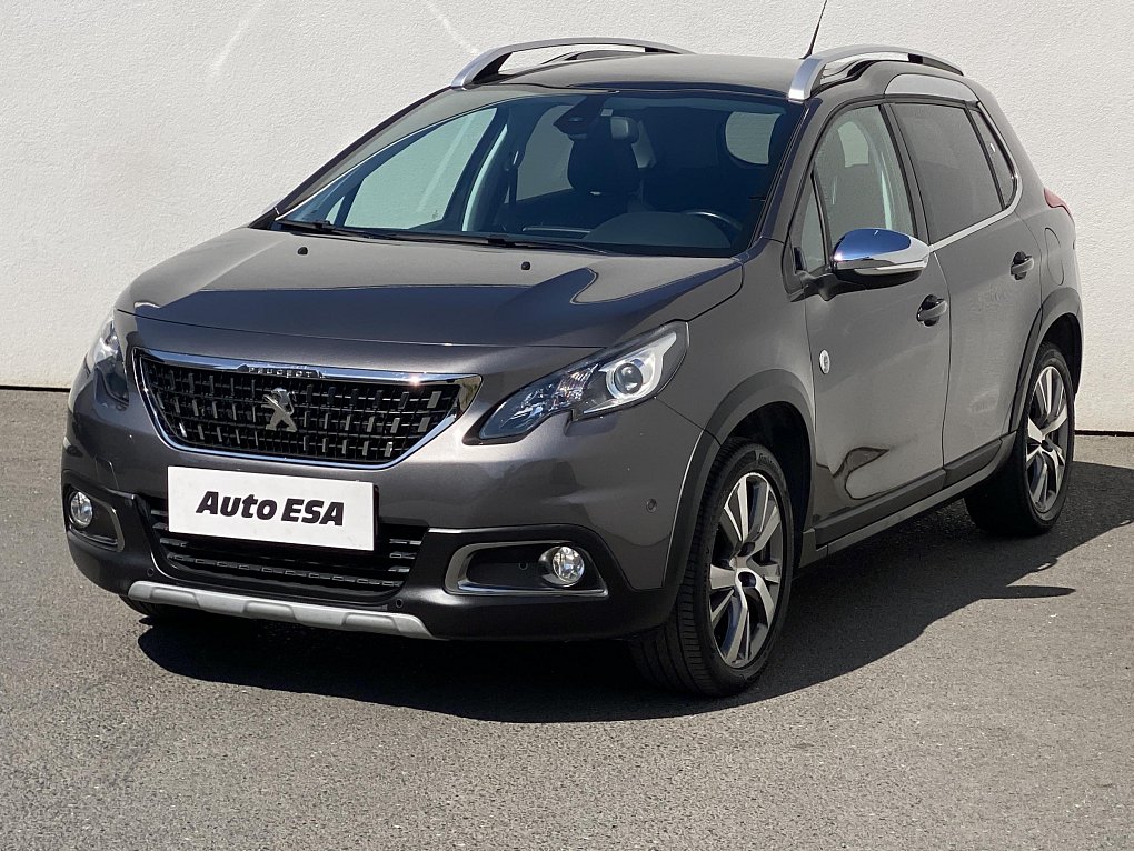 Peugeot 2008 1.2PT Crossway