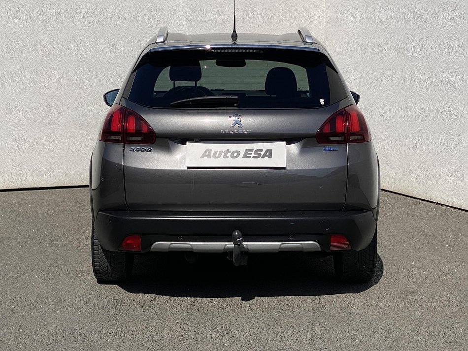 Peugeot 2008 1.2PT Crossway