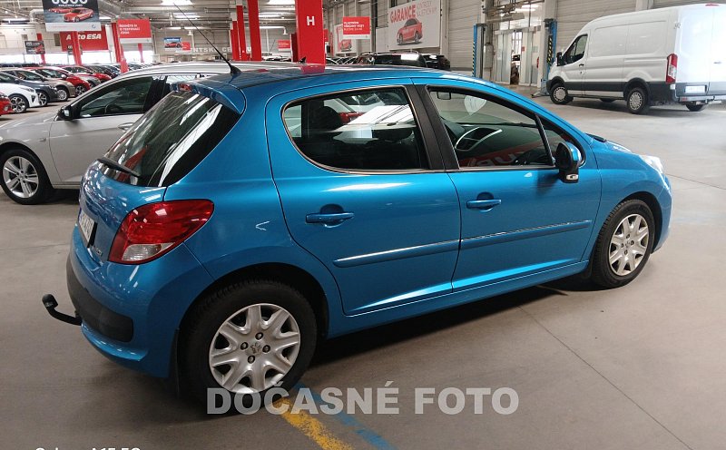 Peugeot 207 1.4i 