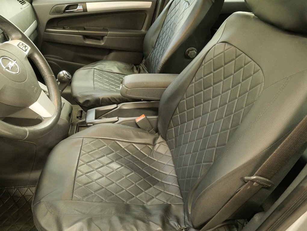 Opel Zafira 1.6i  7 míst