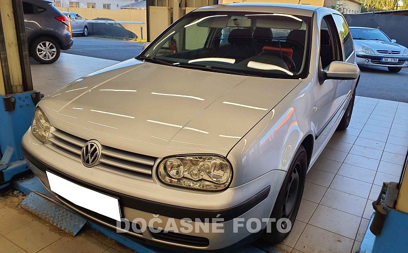 Volkswagen Golf 1.4 16V  IV