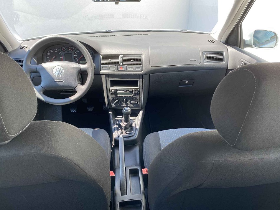 Volkswagen Golf 1.4 16V  IV