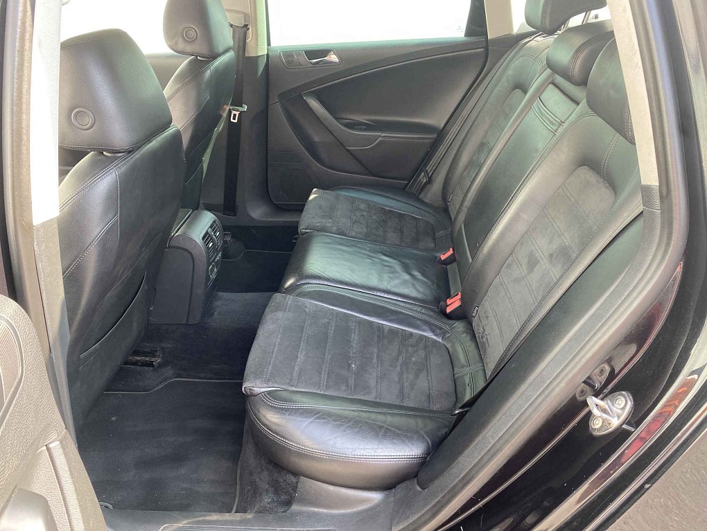 Volkswagen Passat 3.2FSi  4x4