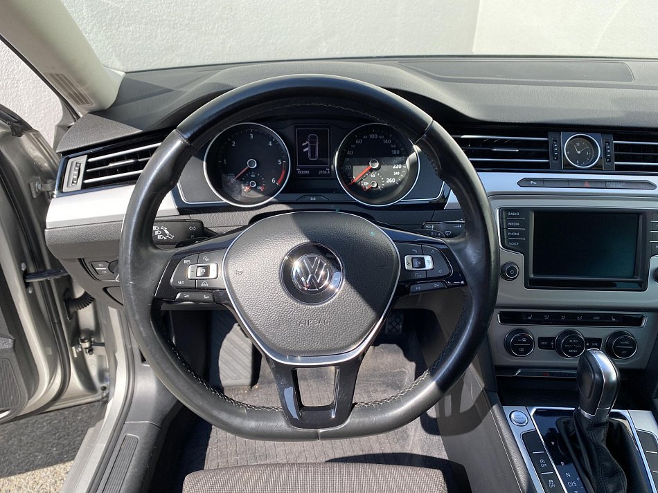 Volkswagen Passat 2.0 TDi Comfortline 4x4