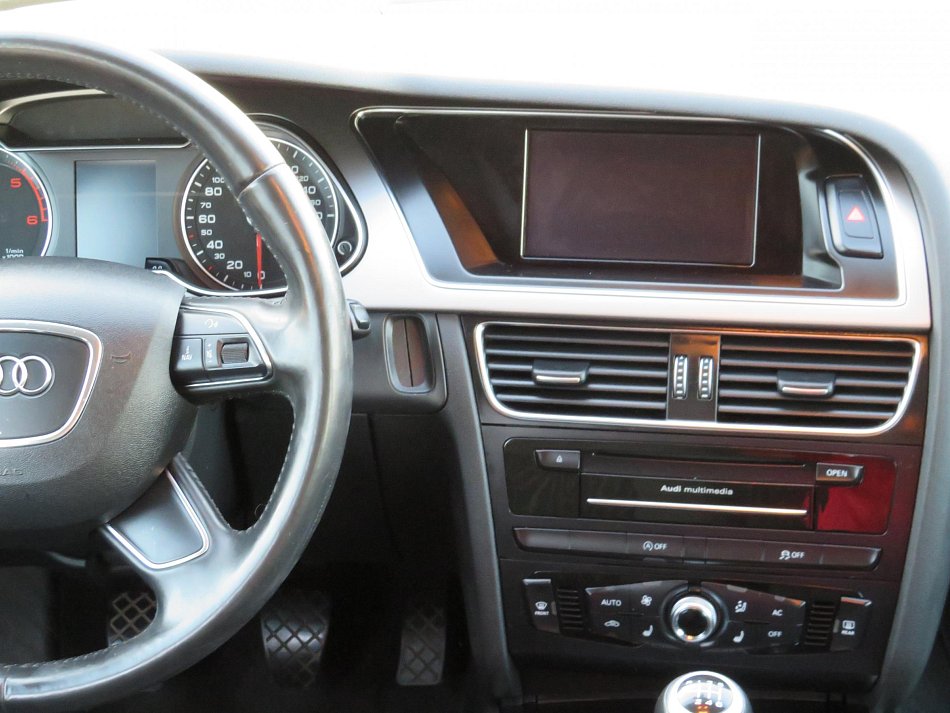 Audi A4 2.0 TDi 