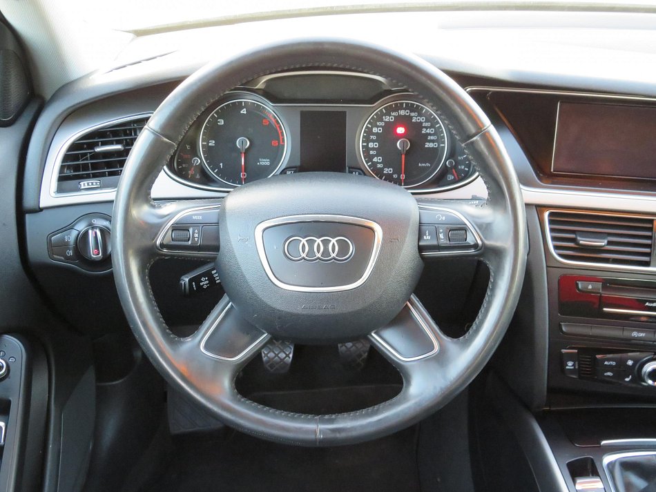 Audi A4 2.0 TDi 