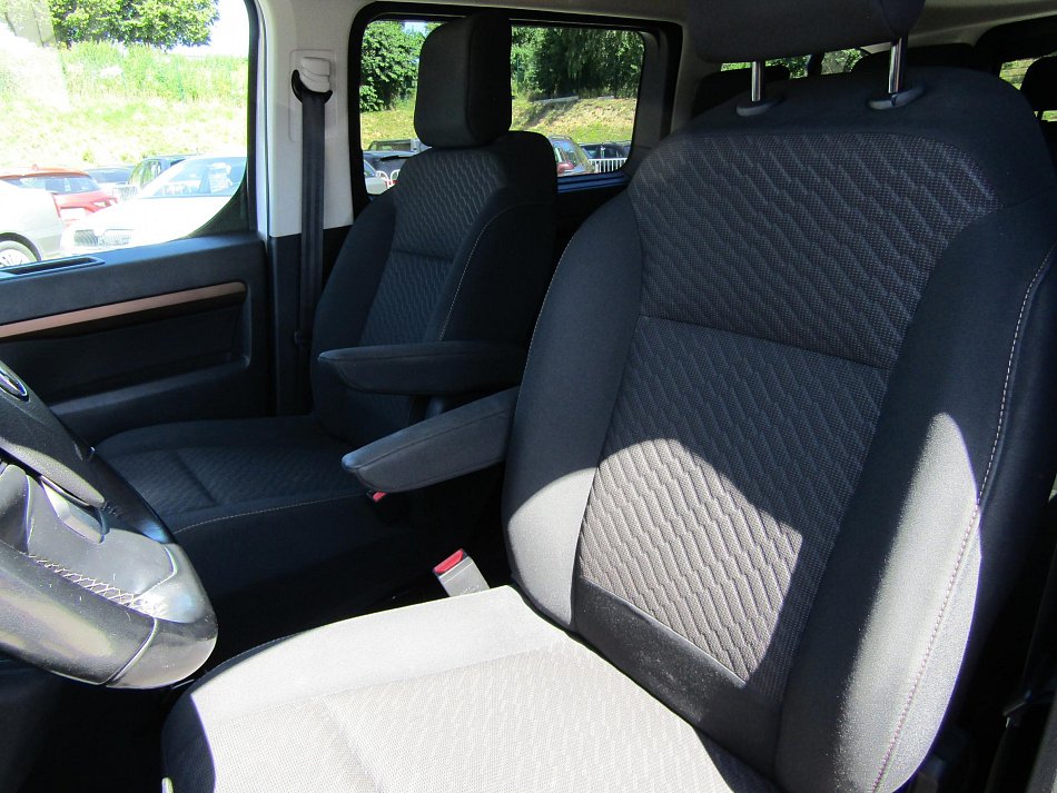 Toyota Proace 2.0D-4D  L3 8míst