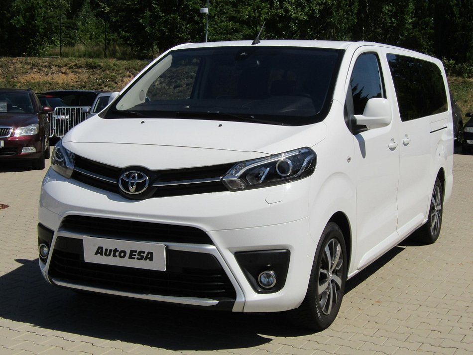 Toyota Proace 2.0D-4D  L3 8míst