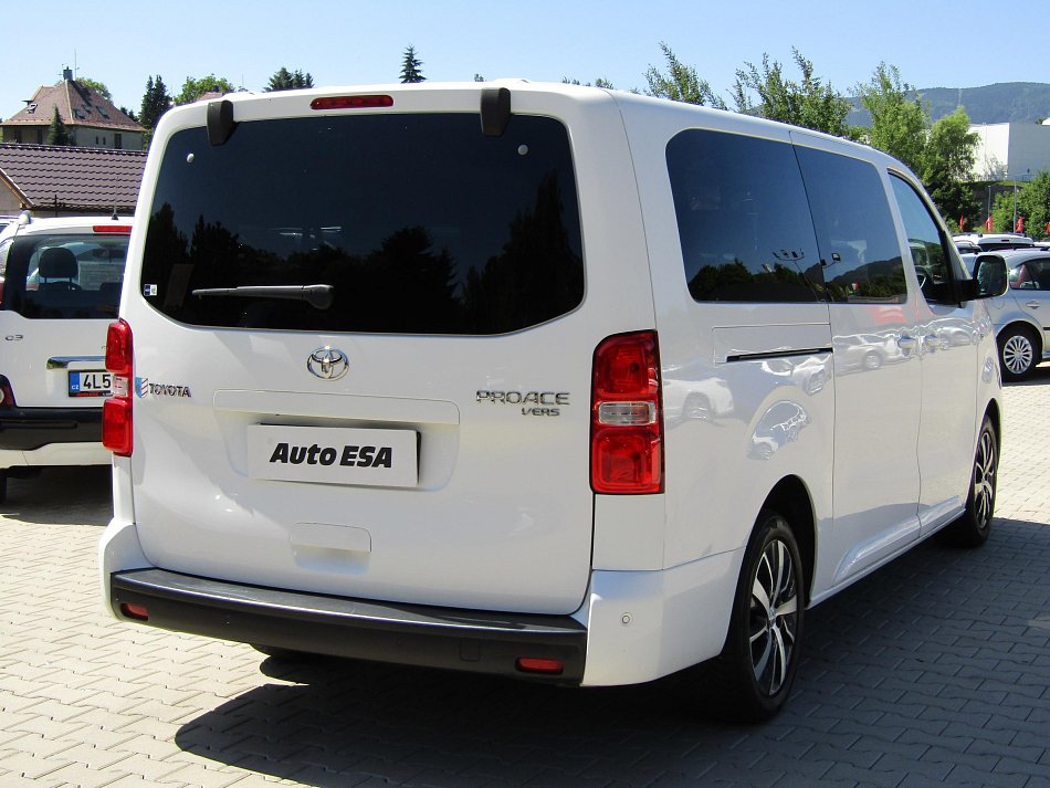 Toyota Proace 2.0D-4D  L3 8míst