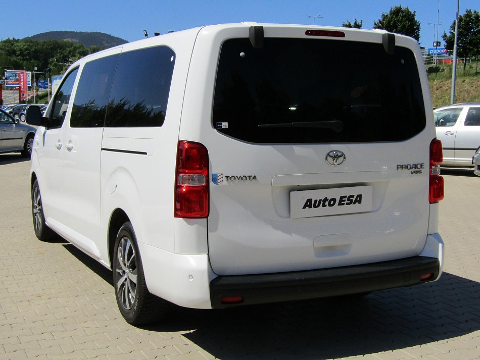 Toyota Proace 2.0D-4D  L3 8míst