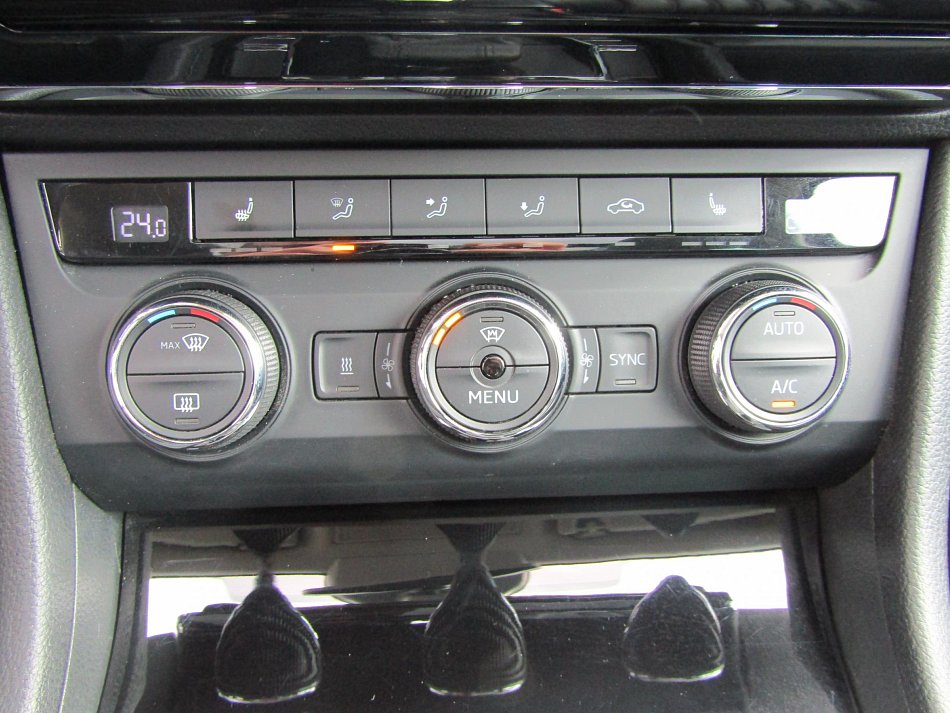 Škoda Superb III 2.0 TDi Style