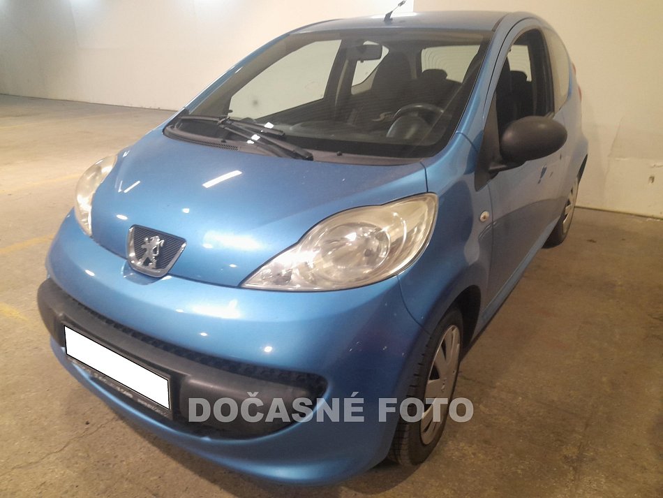 Peugeot 107 1.0i 