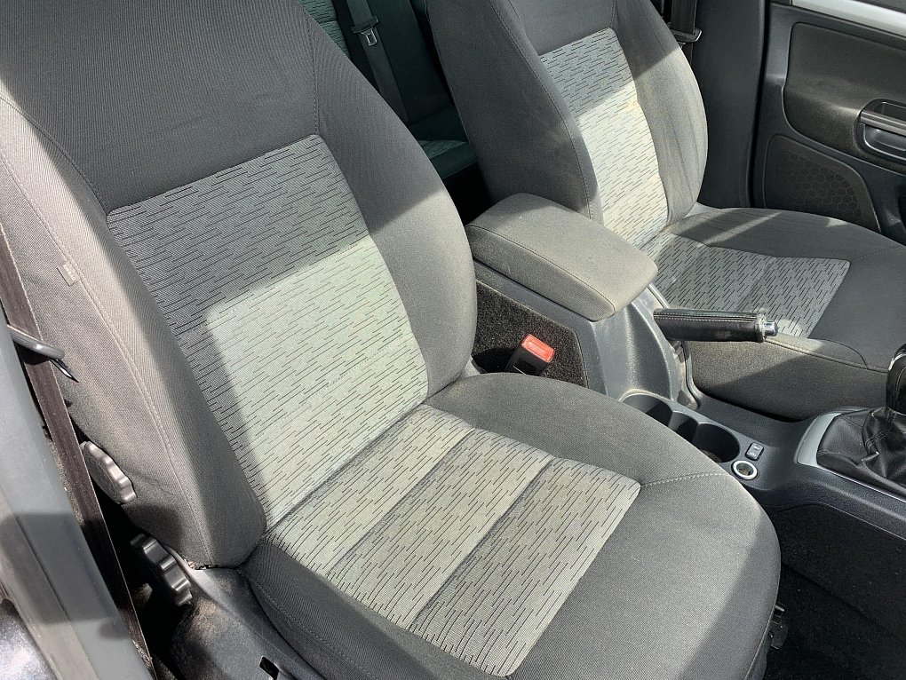 Škoda Octavia II 1.6 TDi 