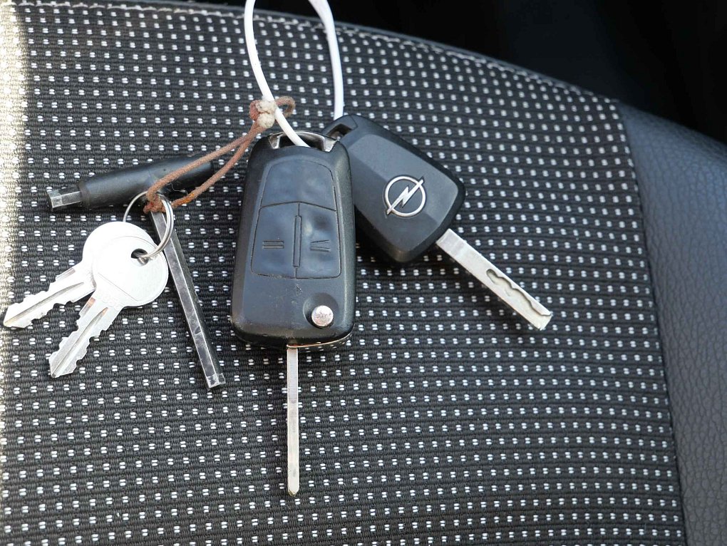 Opel Zafira 1.8 i 