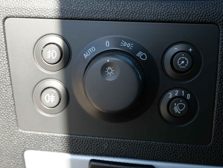 Opel Zafira 1.8 i 