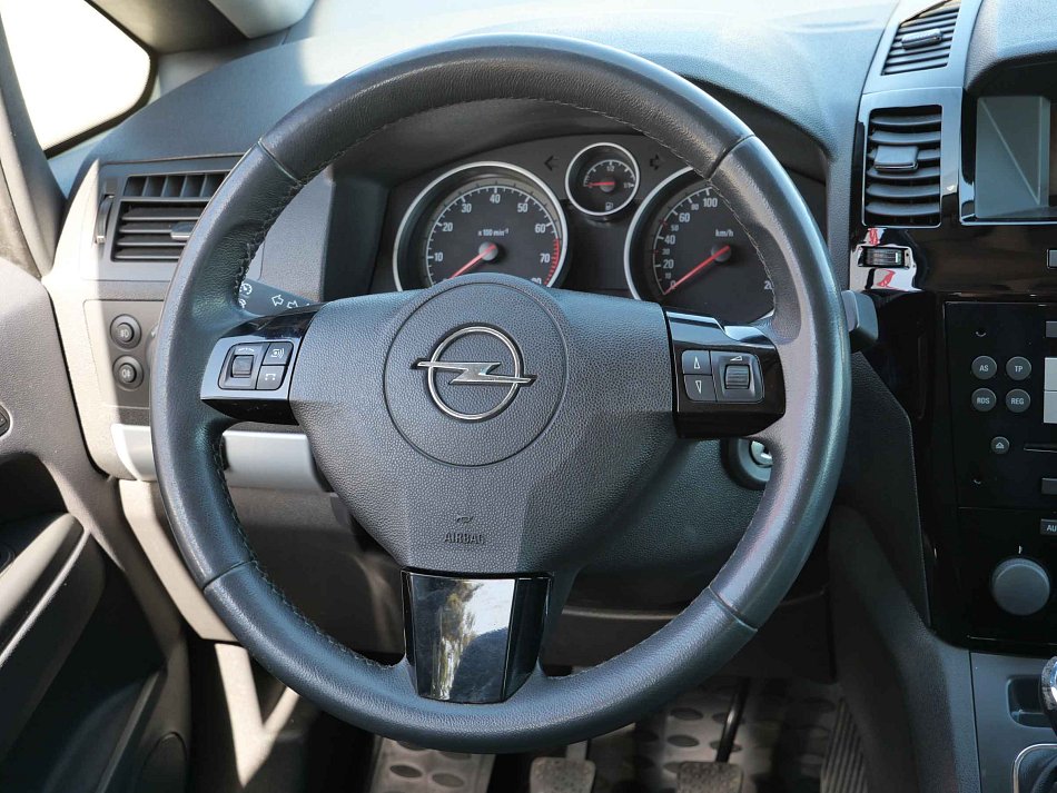 Opel Zafira 1.8 i 