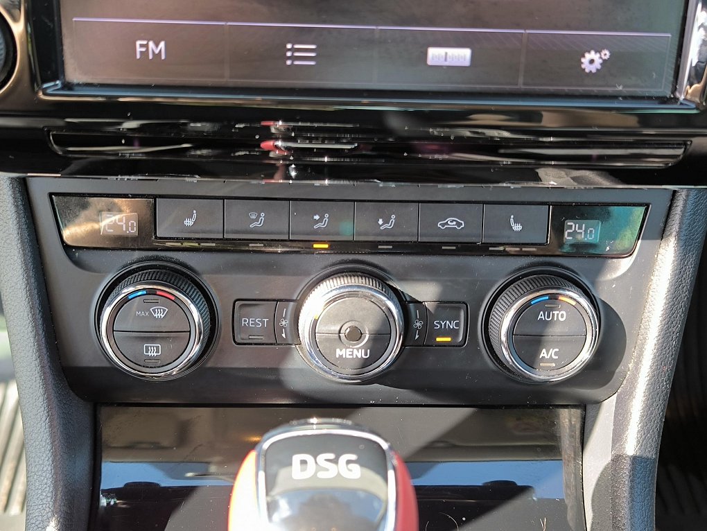 Škoda Superb III 2.0 TDi 