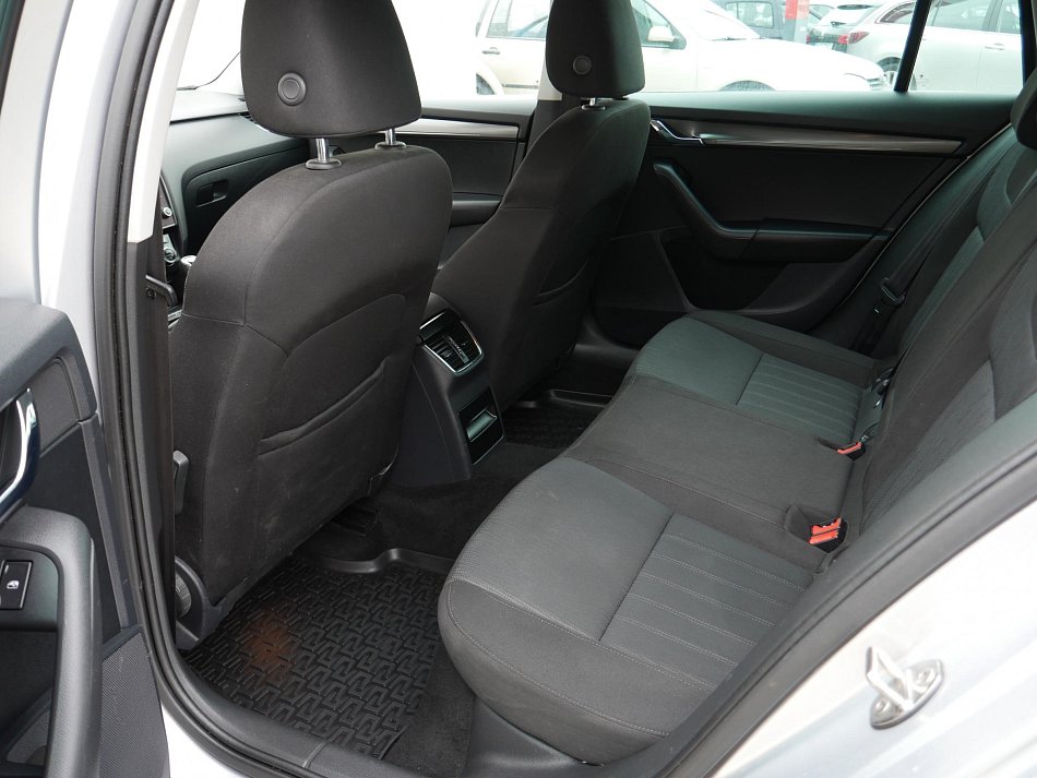 Škoda Octavia III 2.0TDi 