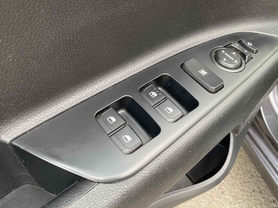 Kia Rio 1.2 i 