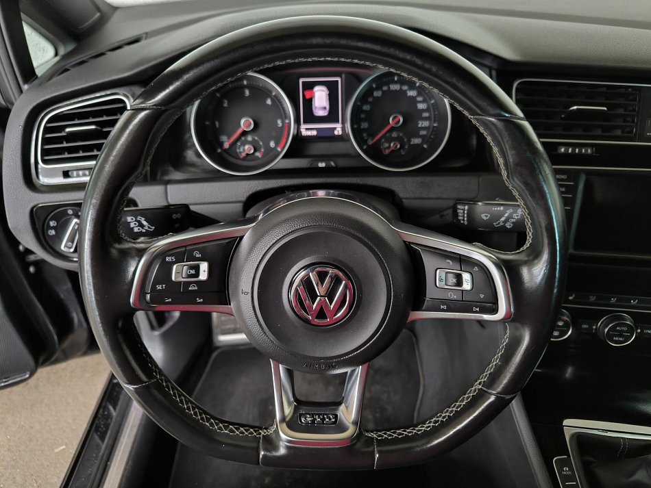 Volkswagen Tiguan 2.0TDi R-Line 4x4
