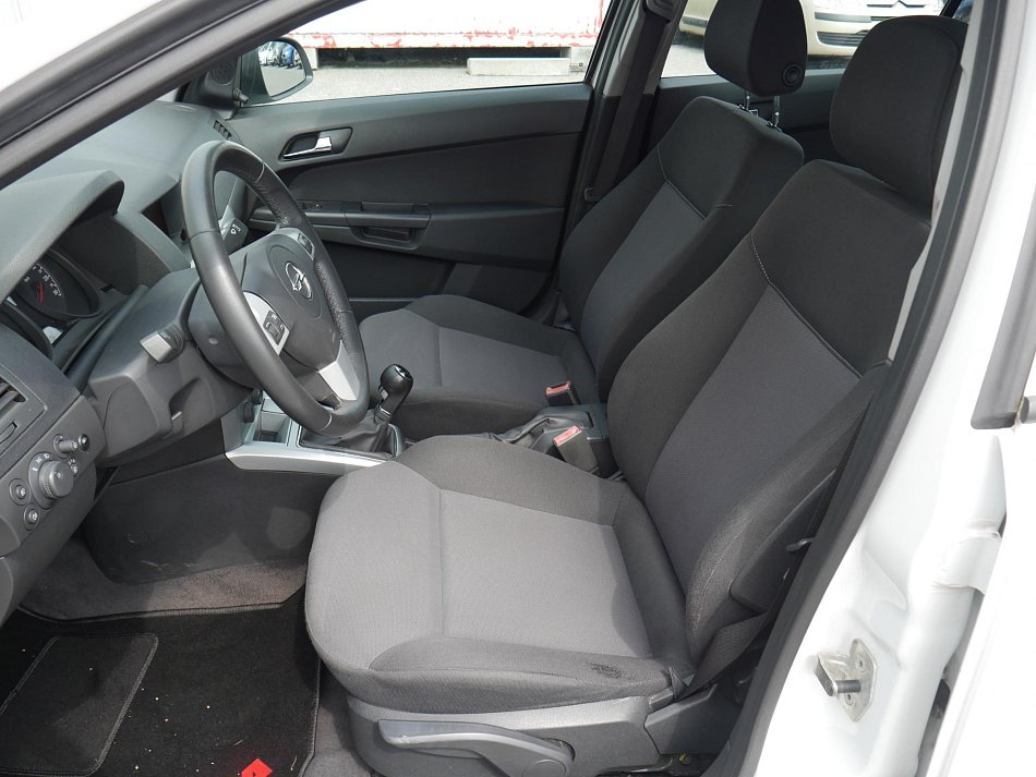 Opel Astra 1.4i 