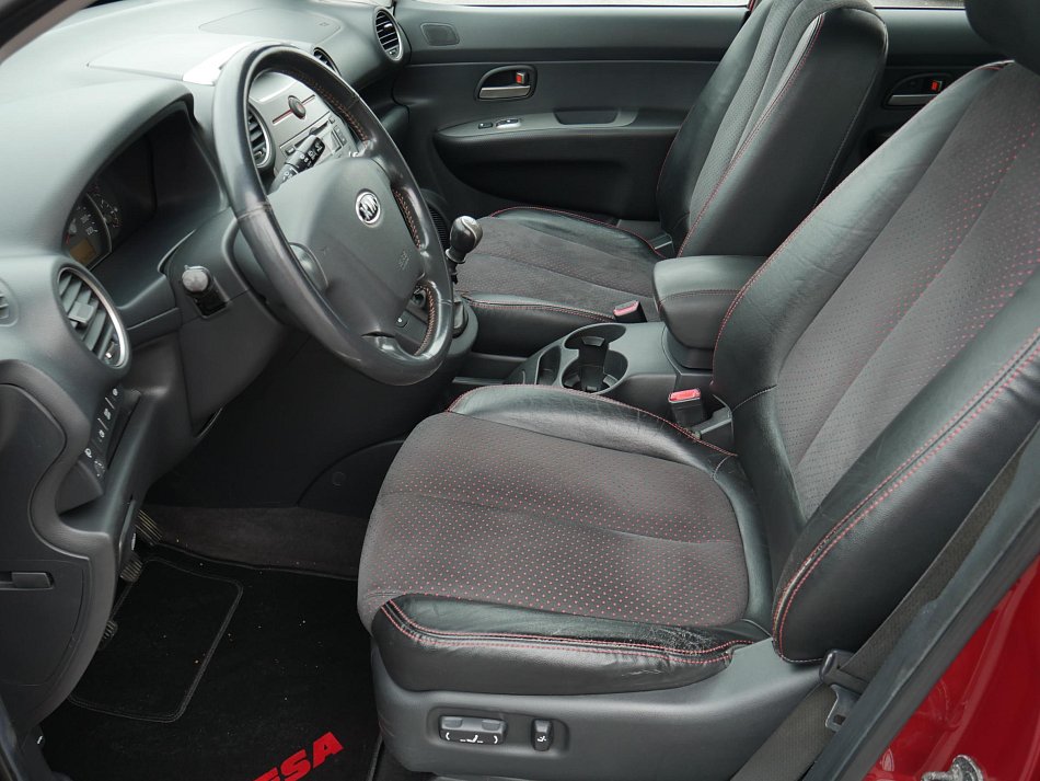 Kia Carens 2.0 CRDi 