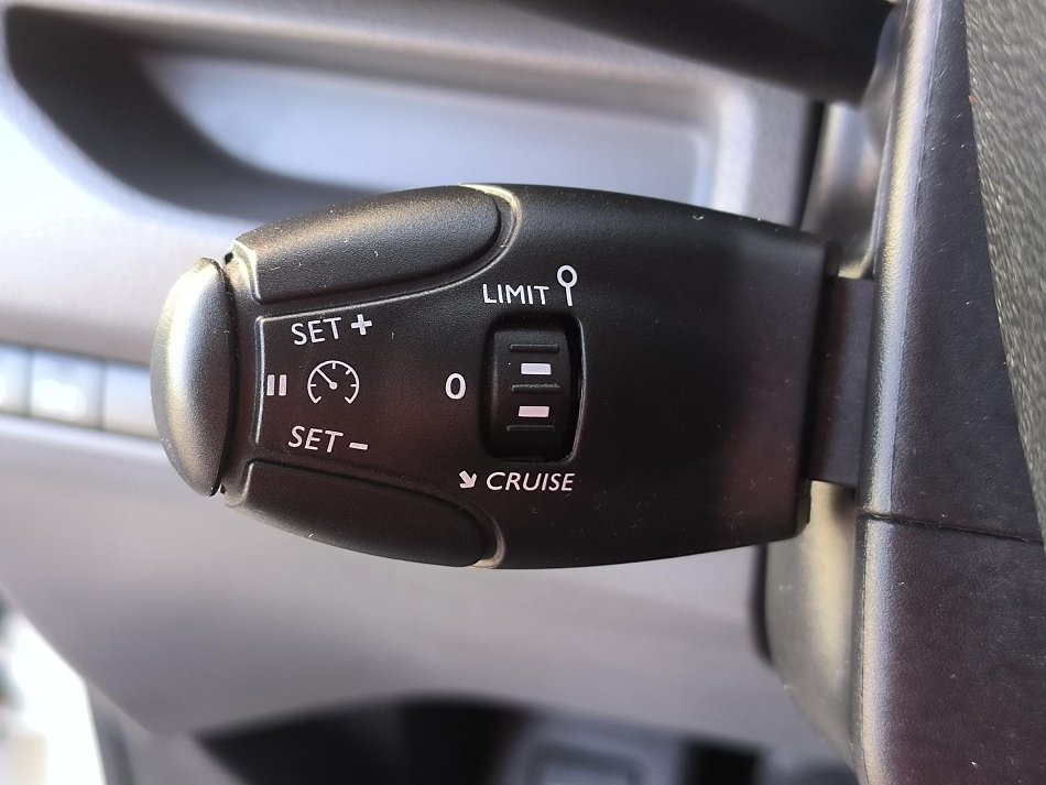 Citroën Jumpy 2.0HDi  L3 8míst